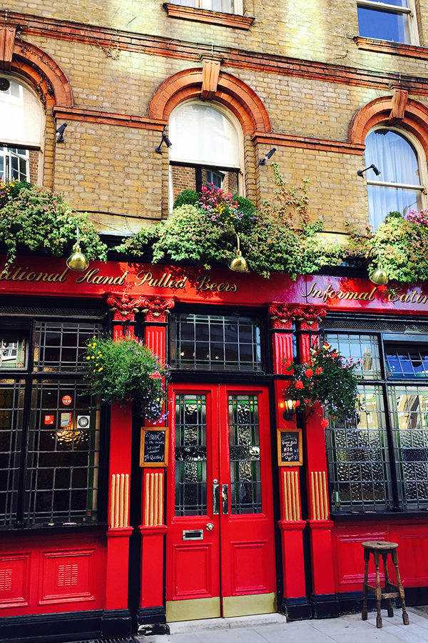 紅茶専門店チェリッシュ外観